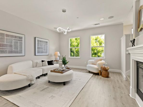 1725 Hillebrant Place, Santa Clara CA 95050