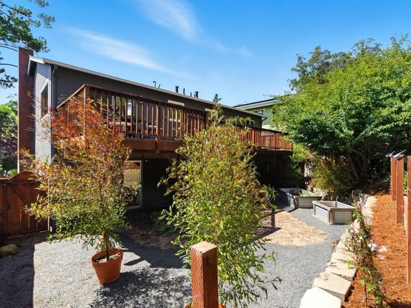 422 Portola Avenue, El Granada CA 94019