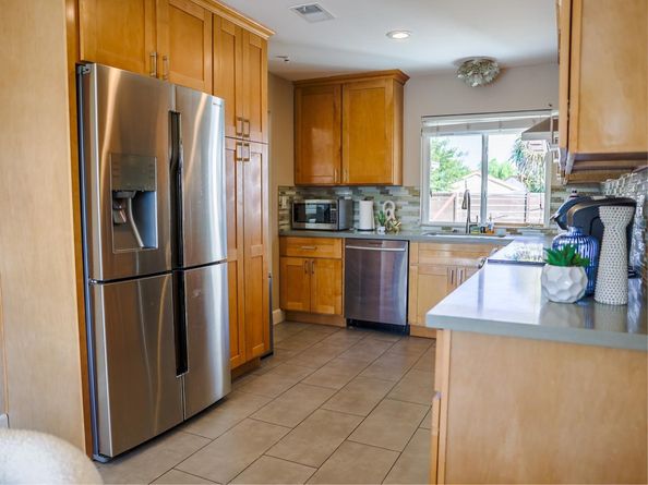 27941 Emerson Avenue, Hayward CA 94545