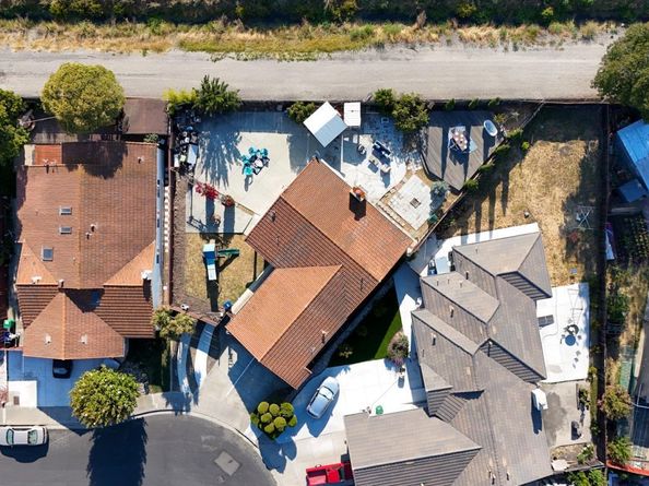 27941 Emerson Avenue, Hayward CA 94545