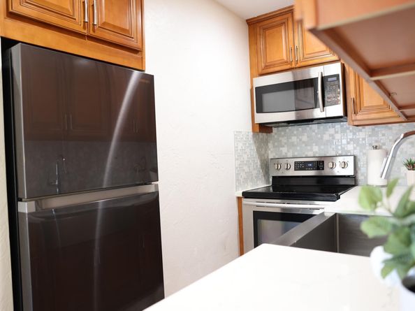 27941 Emerson Avenue, Hayward CA 94545