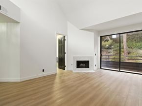 4728 Park Encino Lane 318, Encino CA 91436