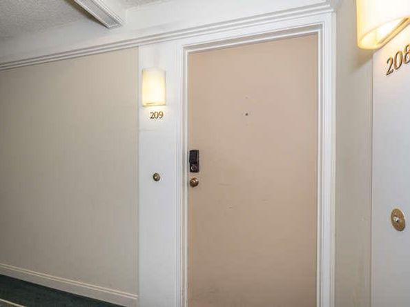 815 N Humboldt Street 209, San Mateo CA 94401