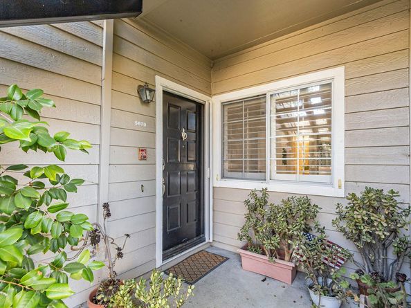 5879 Lake Almanor Drive, San Jose CA 95123