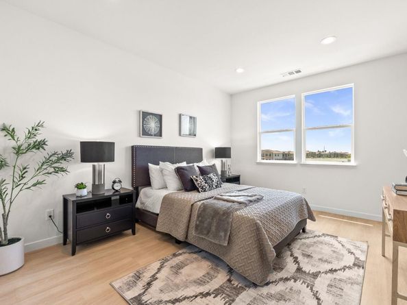 1976 Tarob Court, Milpitas CA 95035