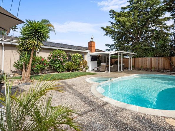 920 Stony Hill Road, Redwood City CA 94061