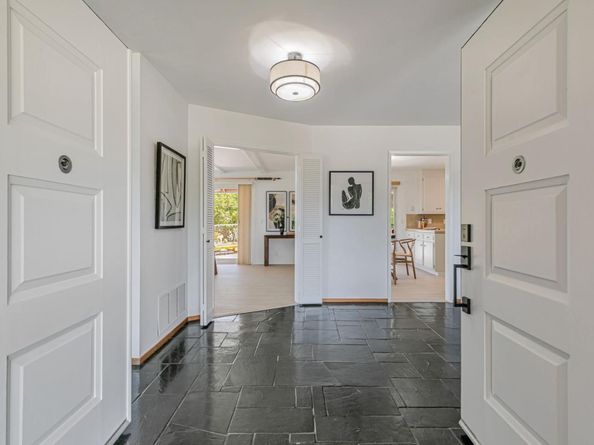 2261 Via Maderos, Los Altos CA 94024