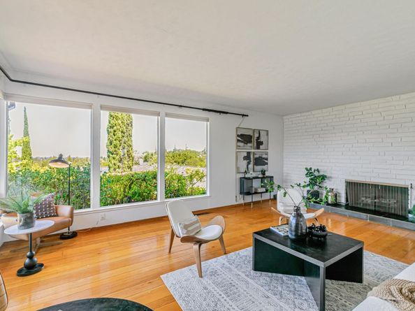 2261 Via Maderos, Los Altos CA 94024