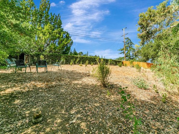 2261 Via Maderos, Los Altos CA 94024