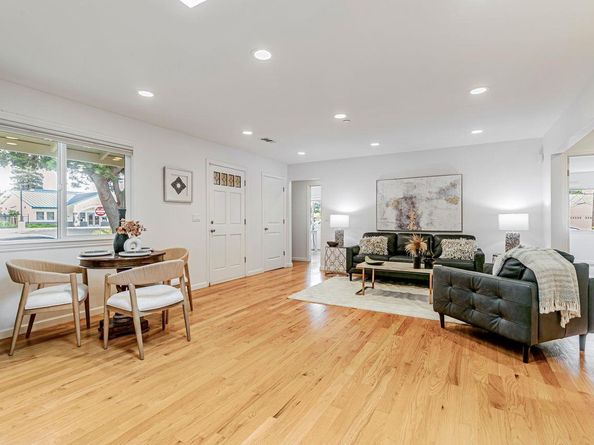 545 E Olive Avenue, Sunnyvale CA 94086