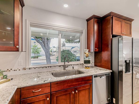545 E Olive Avenue, Sunnyvale CA 94086