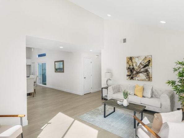 34981 Skylark Dr, Union City CA 94587