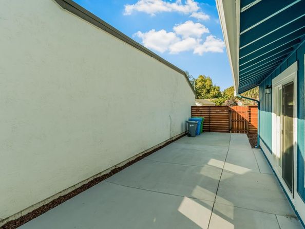 34981 Skylark Dr, Union City CA 94587