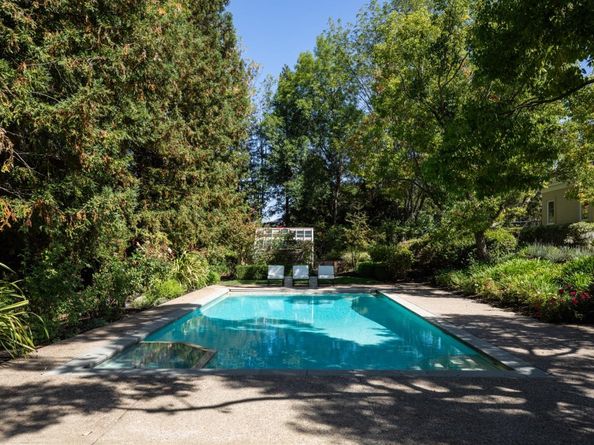 13975 La Paloma Road, Los Altos Hills CA 94022