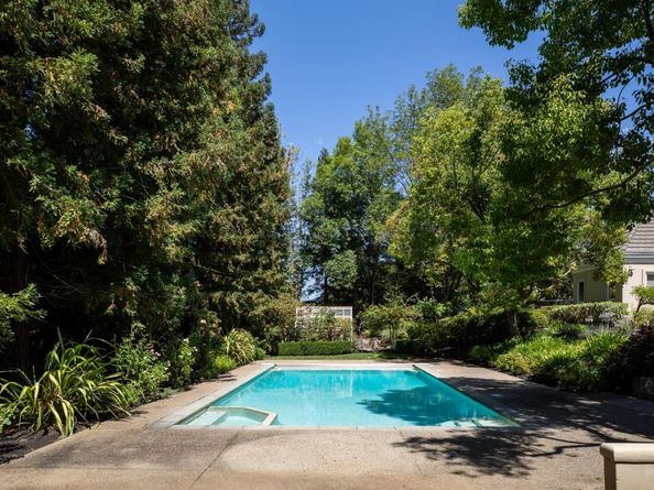 13975 La Paloma Road, Los Altos Hills CA 94022
