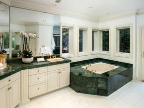 13975 La Paloma Road, Los Altos Hills CA 94022