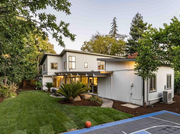 653 Wildwood Lane, Palo Alto CA 94303