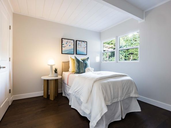 653 Wildwood Lane, Palo Alto CA 94303