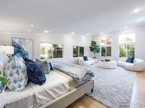 653 Wildwood Lane, Palo Alto CA 94303