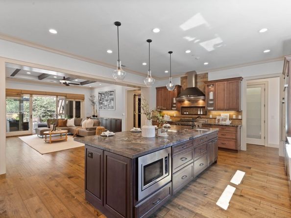 115 Yosemite Way, Los Gatos CA 95030