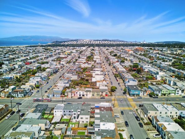 1819 41st Avenue, San Francisco CA 94122