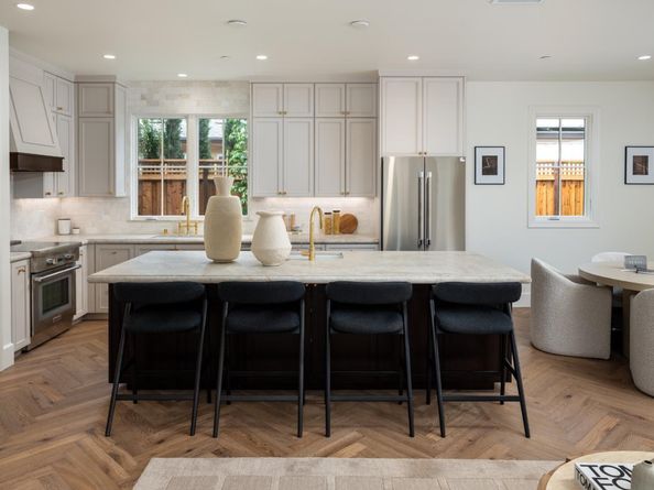 162 Waverley Street, Palo Alto CA 94301