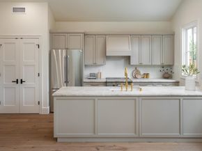 162 Waverley Street, Palo Alto CA 94301