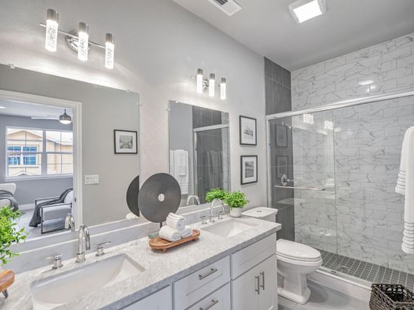 806 Maybeck Place, Hayward CA 94544