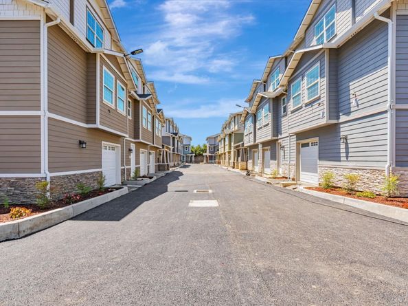 806 Maybeck Place, Hayward CA 94544