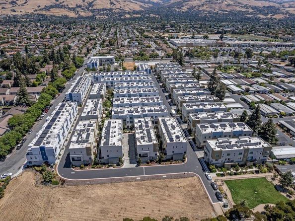 2420 Kita Lane, San Jose CA 95133