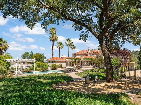 13977 Albar Court, Saratoga CA 95070