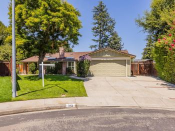 756 Acorn Court