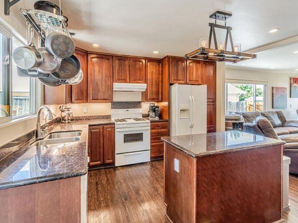 321 Vineyard Drive, San Jose CA 95119