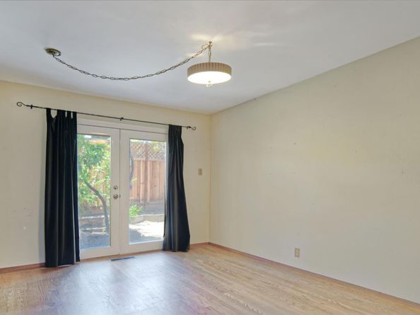 268 Alameda De Las Pulgas, Redwood City CA 94062