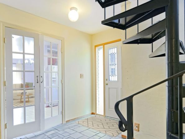 268 Alameda De Las Pulgas, Redwood City CA 94062
