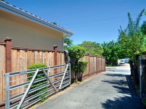 268 Alameda De Las Pulgas, Redwood City CA 94062