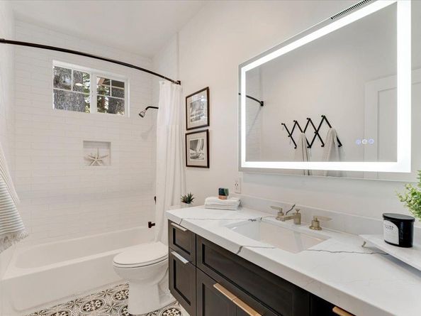 513 Hill Street, Capitola CA 95010
