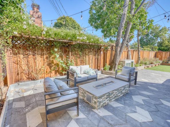 952 6th Avenue, Redwood City CA 94063