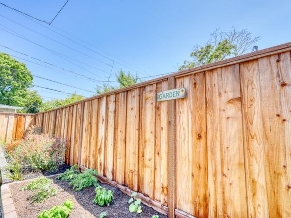 952 6th Avenue, Redwood City CA 94063
