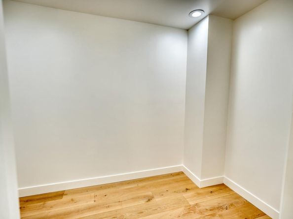 952 6th Avenue, Redwood City CA 94063