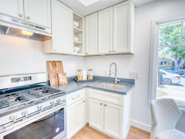 952 6th Avenue, Redwood City CA 94063