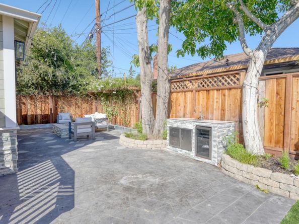 952 6th Avenue, Redwood City CA 94063