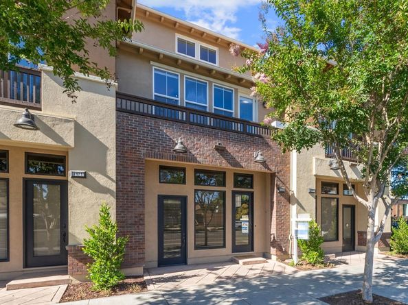 1469 W San Carlos Street, San Jose CA 95126