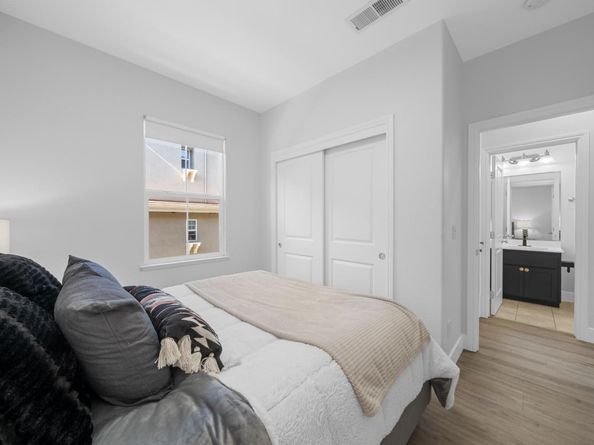1469 W San Carlos Street, San Jose CA 95126