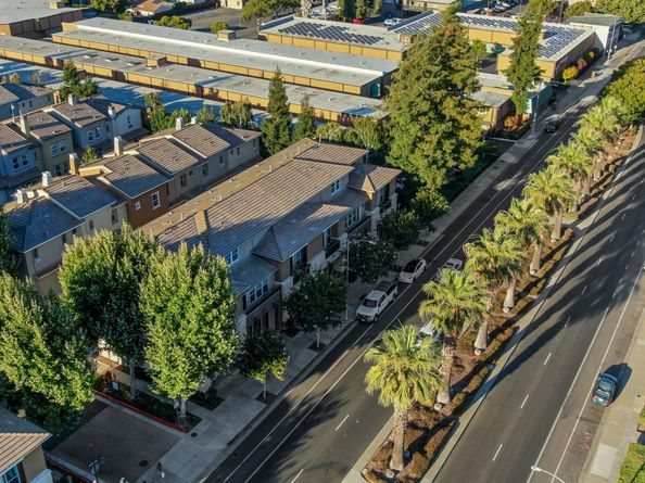 1469 W San Carlos Street, San Jose CA 95126