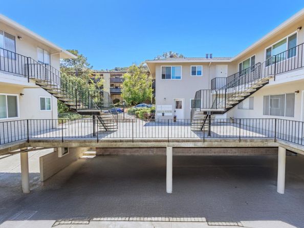 Geraldine, Belmont CA 94002