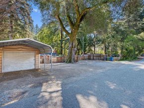 194 Lazywoods Road, Felton CA 95018