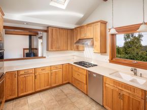 244 Bonita Road, Portola Valley CA 94028