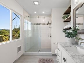 Undisclosed Address #ML82040497, Aptos CA 95003