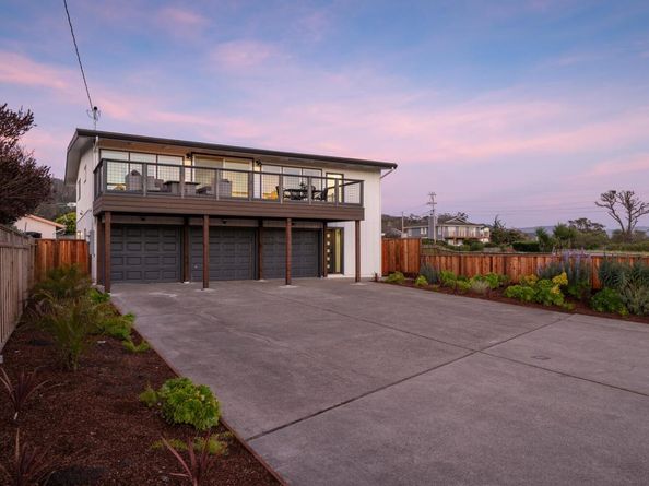 355 Avenue Alhambra, El Granada CA 94018